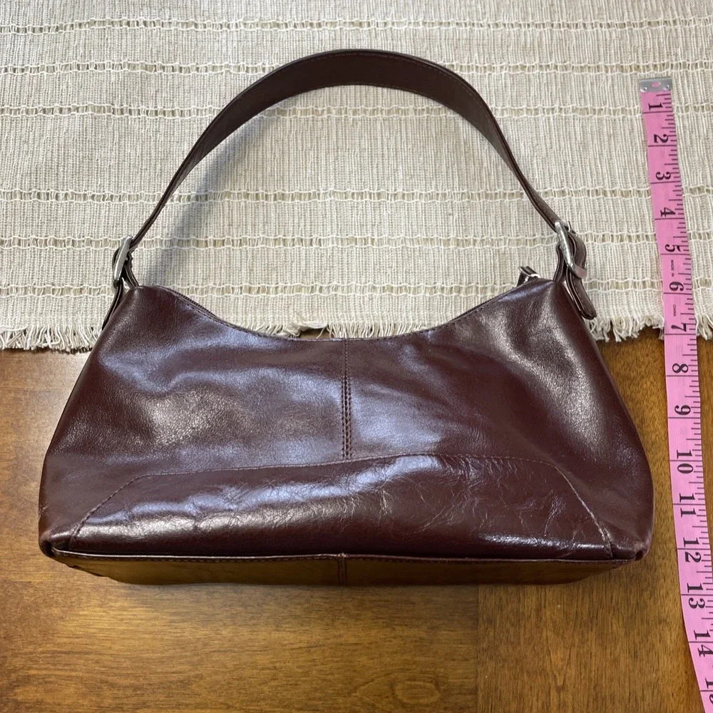 VTG Wilson's Expresso Brown Leather Classic Minimalist Aesthetic ,‎ Silver